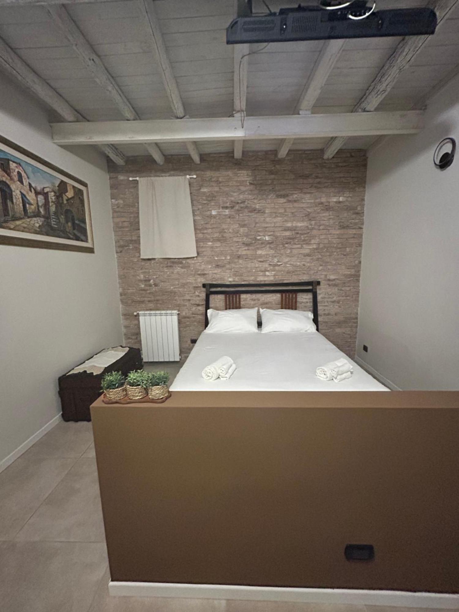 La Rosa Bed & Breakfast *